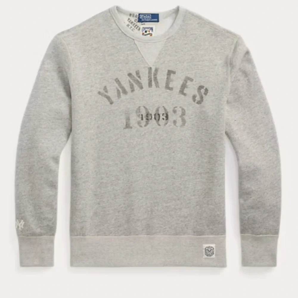 Polo Ralph Lauren | New York Yankees Crewneck Sweatshirt Loft Grey (Small) - Picture 16 of 16